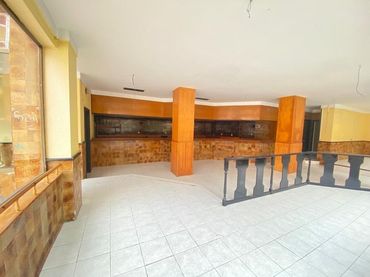Local commercial à vendre à Centro Urbano - Hirigunea