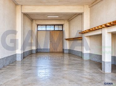 Local comercial en venda a Algemesí