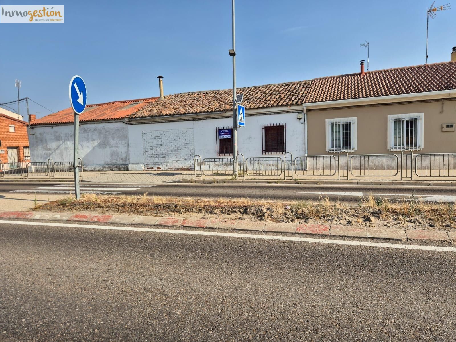 Vista exterior de Casa o xalet en venda en Sardón de Duero amb Jardí privat
