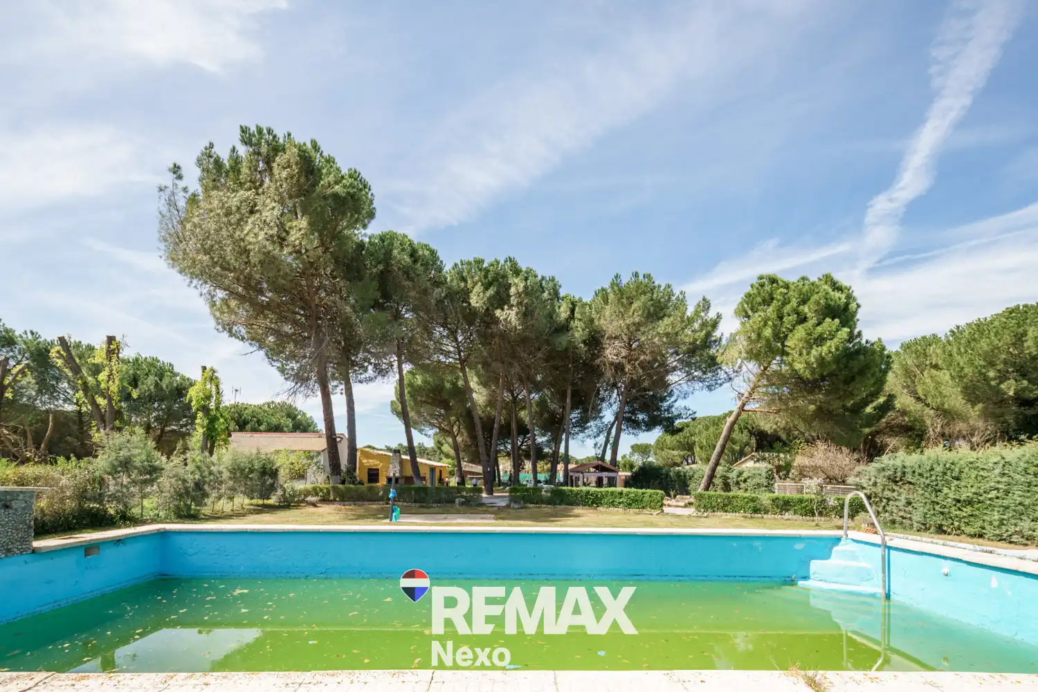 Piscina de Casa o chalet en venta en Santibáñez de Valcorba con Calefacción, Jardín privado y Terraza