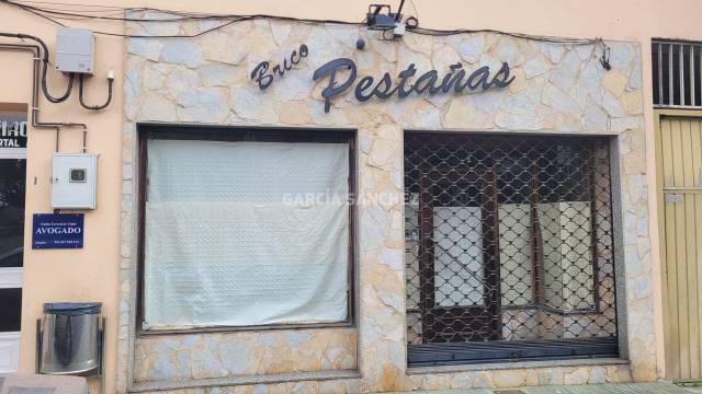 Local comercial en Venta en N/A, -1 en Boiro
