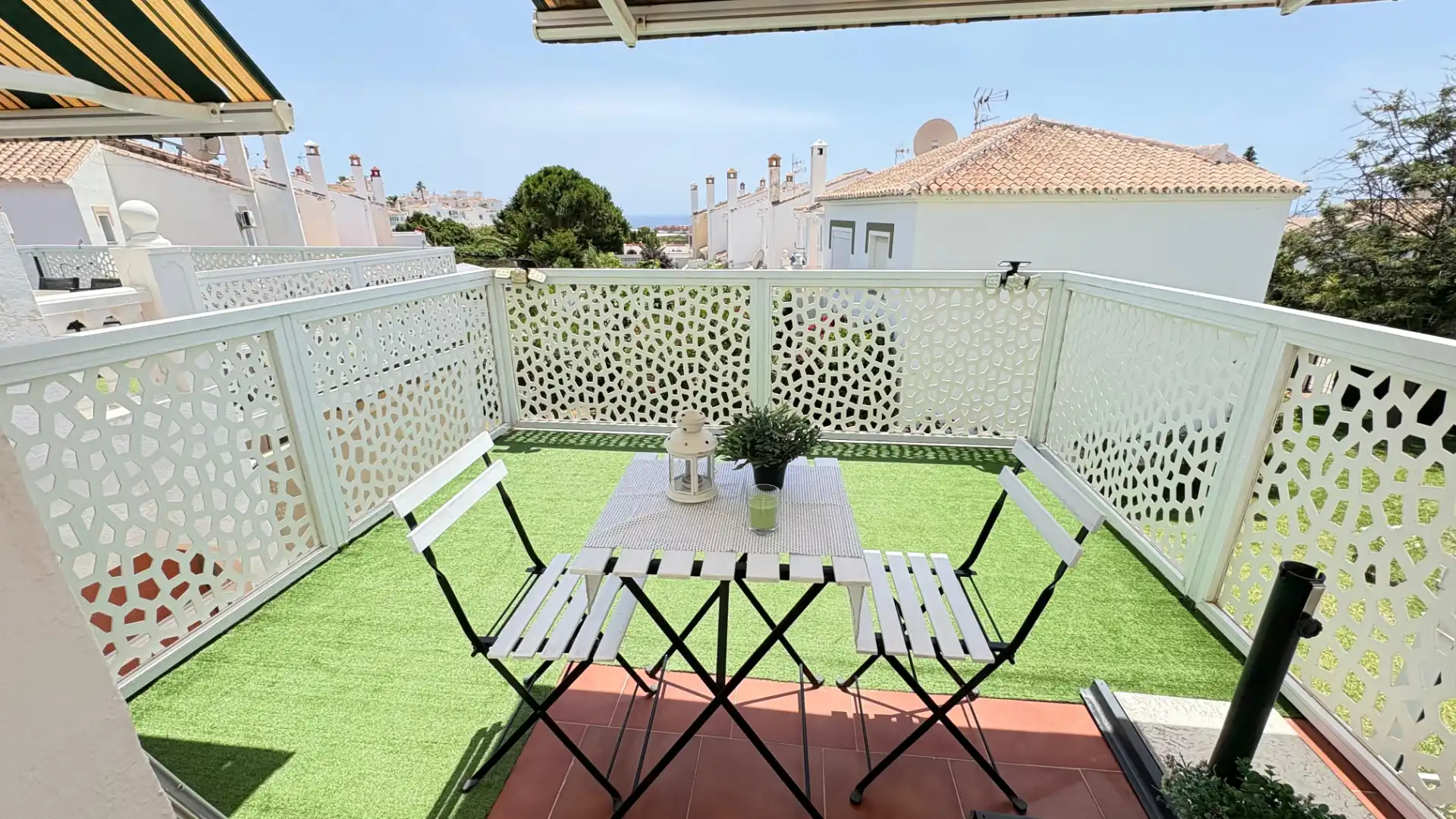 Terrasse von Wohnung zur Miete in Torrox mit Terrasse, Möbliert und Ofen