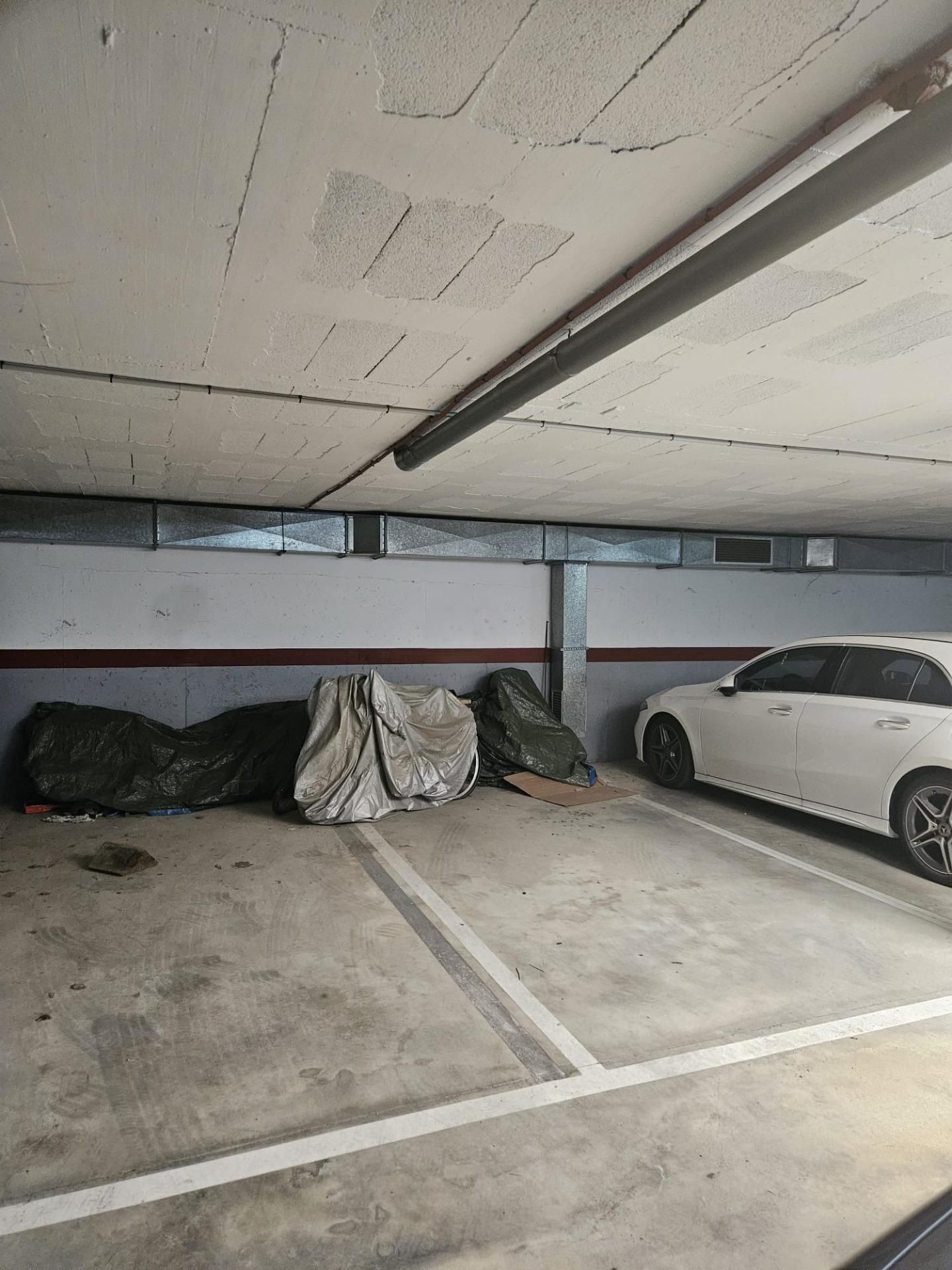 Parking of Garage to rent in Binissalem