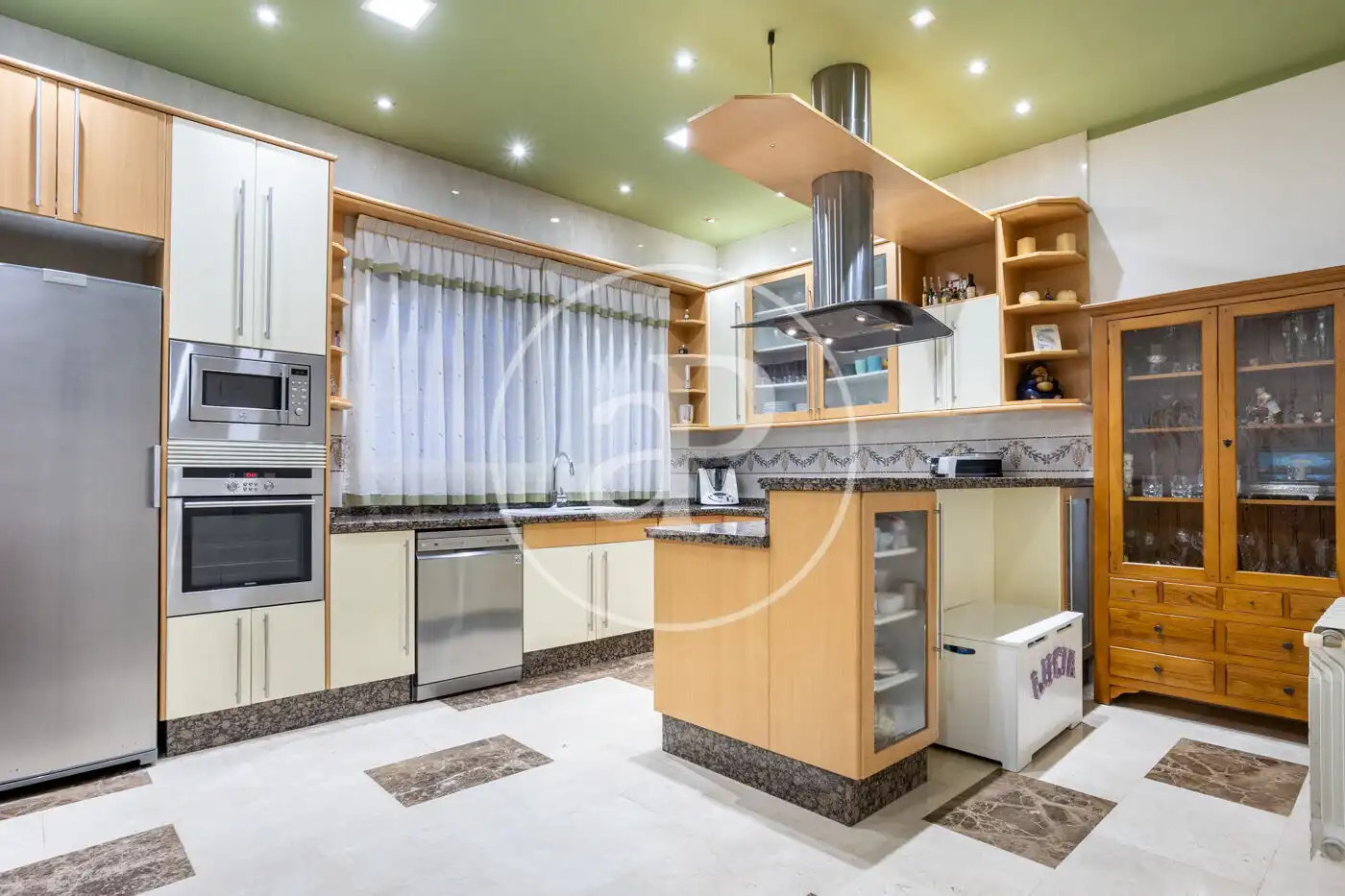 Kitchen of Detached homes for sale in Valencia  with Air Conditioner, Heating and Terrace