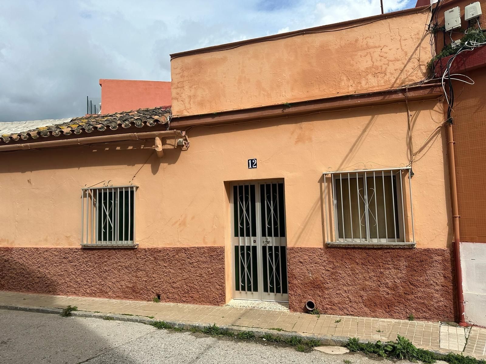 Vista exterior de Casa o xalet en venda en La Línea de la Concepción
