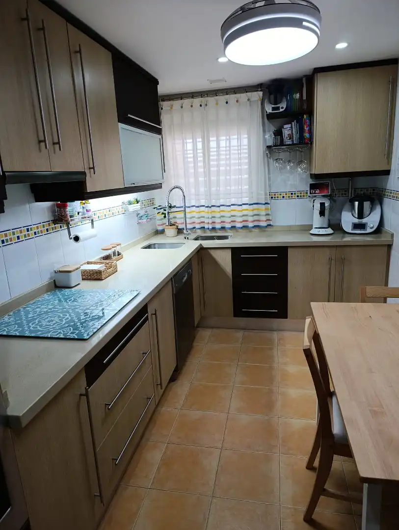 Cuina de Pis en venda en Carrión de Calatrava amb Aire condicionat, Calefacció i Terrassa