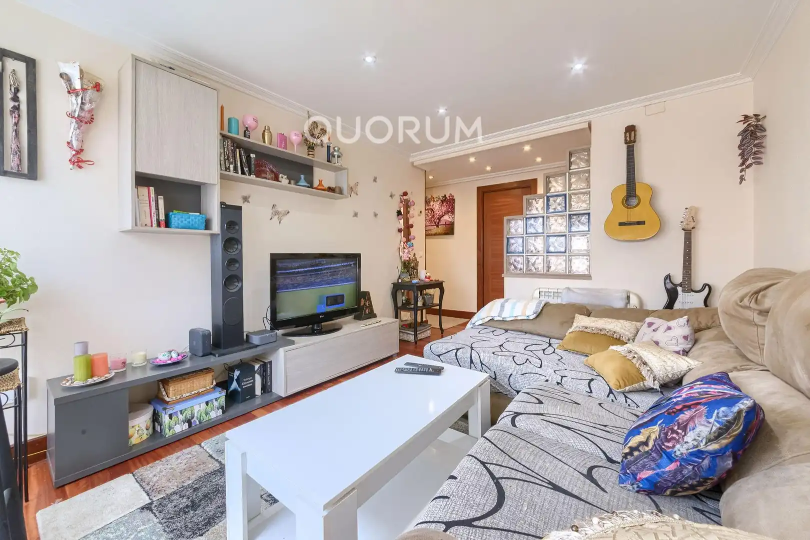 Living room of Flat for sale in Arrigorriaga  with Heating and Storage room