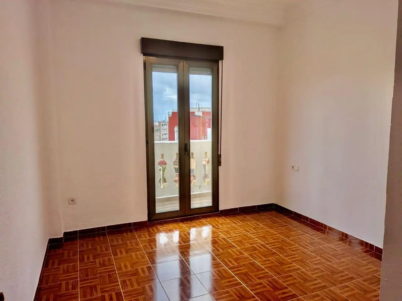 Flat for rent in D'Àngel Guimerà, Arrancapins