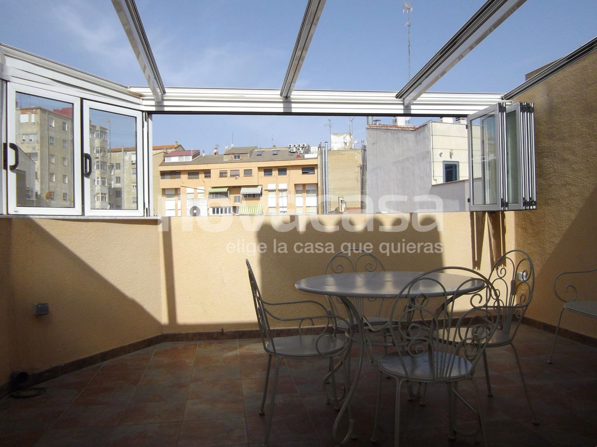 Attic to rent in Carretas - Pajarita