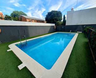 Swimming pool of Duplex for sale in Sabadell  with Air Conditioner, Terrace and Swimming Pool