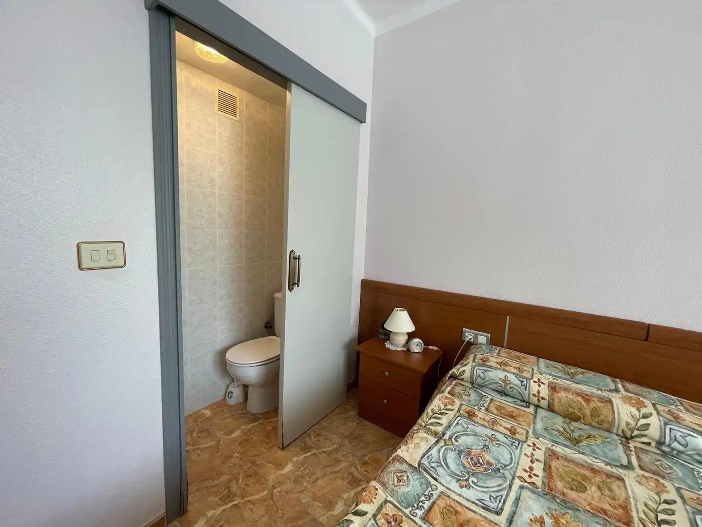 Dormitori de Apartament en venda en Nules amb Terrassa, Traster i Moblat