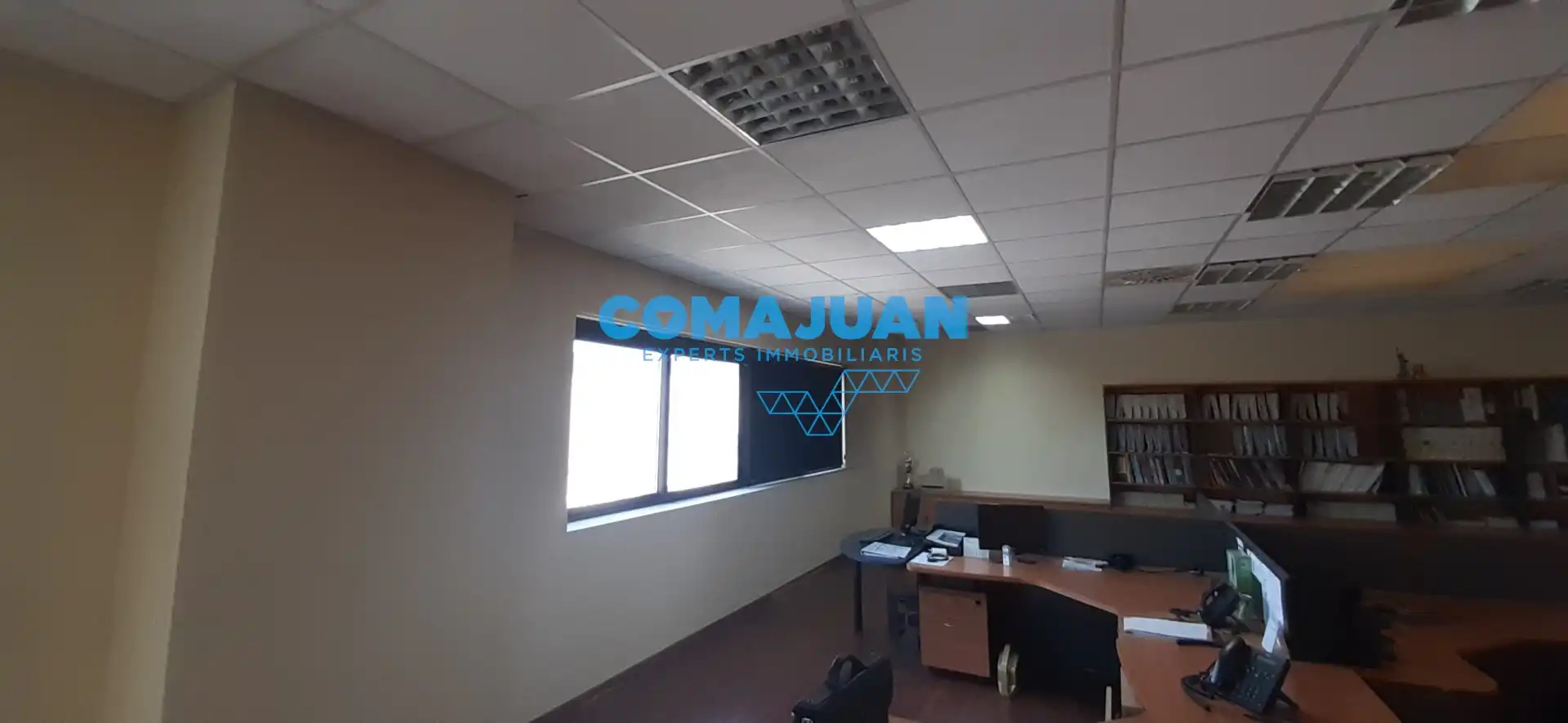 Nave industrial en venta en Argentona