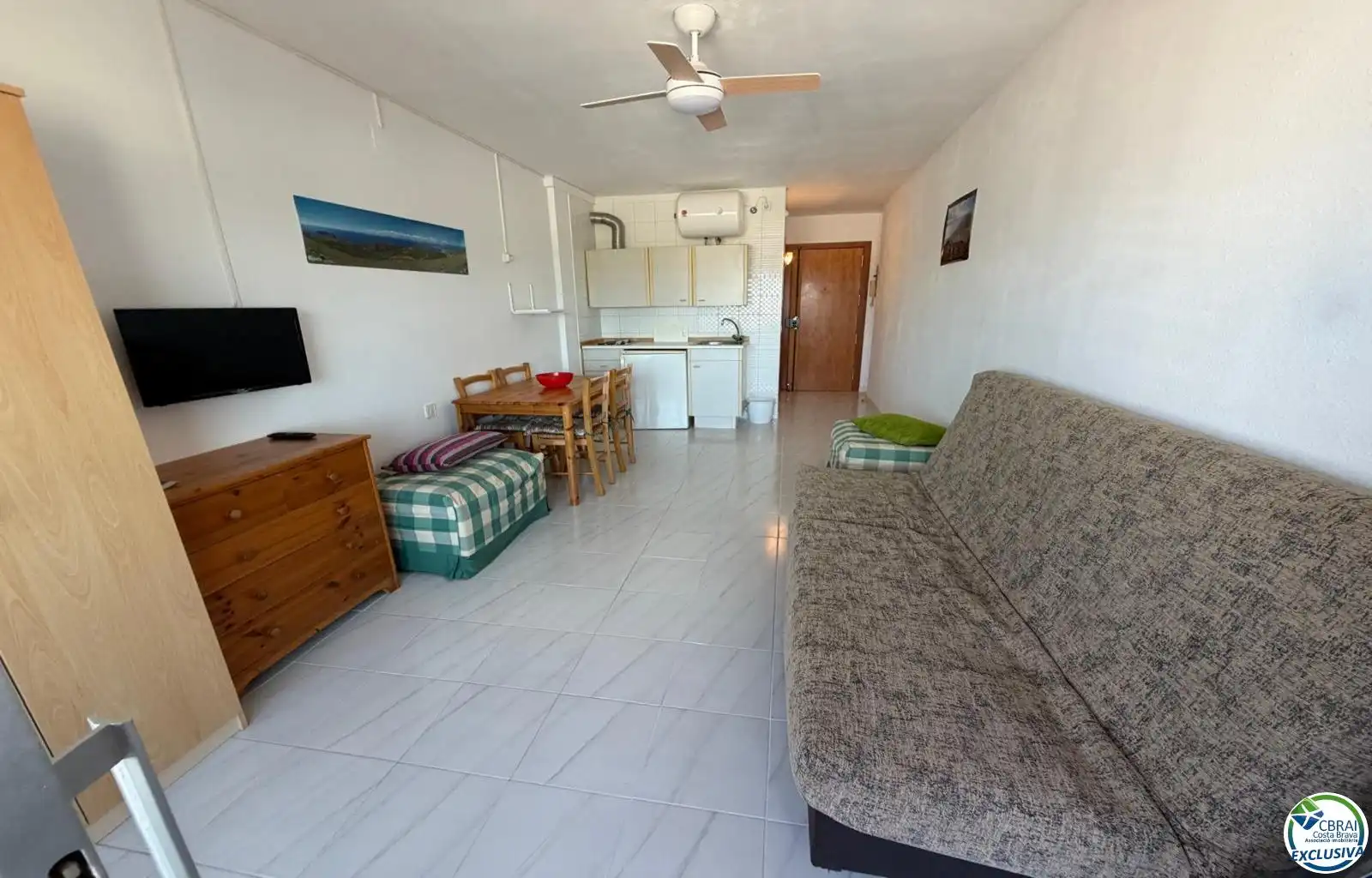 Living room of Flat for sale in Empuriabrava  with Furnished