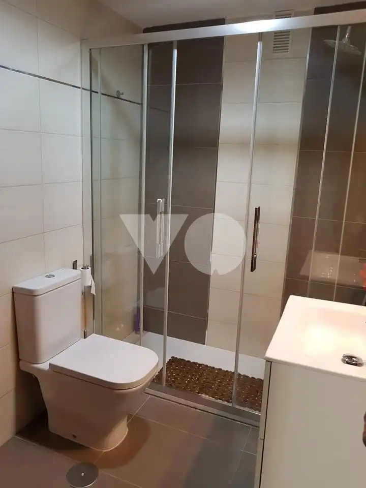 Bany de Pis de lloguer en Madrid amb Aire condicionat, Calefacció i Parquet