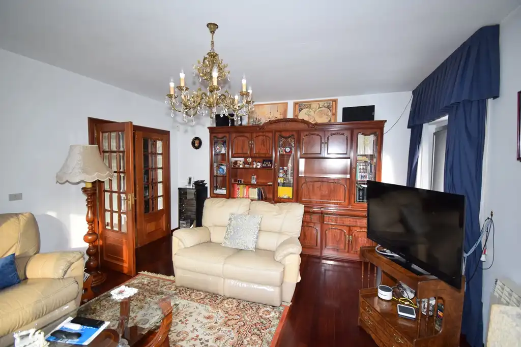 Sala d'estar de Casa o xalet en venda en Fene amb Jardí privat, Terrassa i Moblat