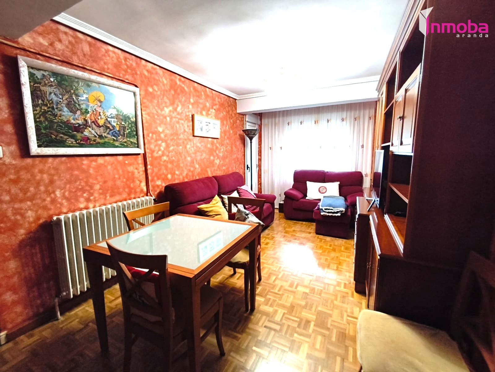 Sala de estar de Piso en venta en Aranda de Duero con Calefacción, Horno y Lavadora
