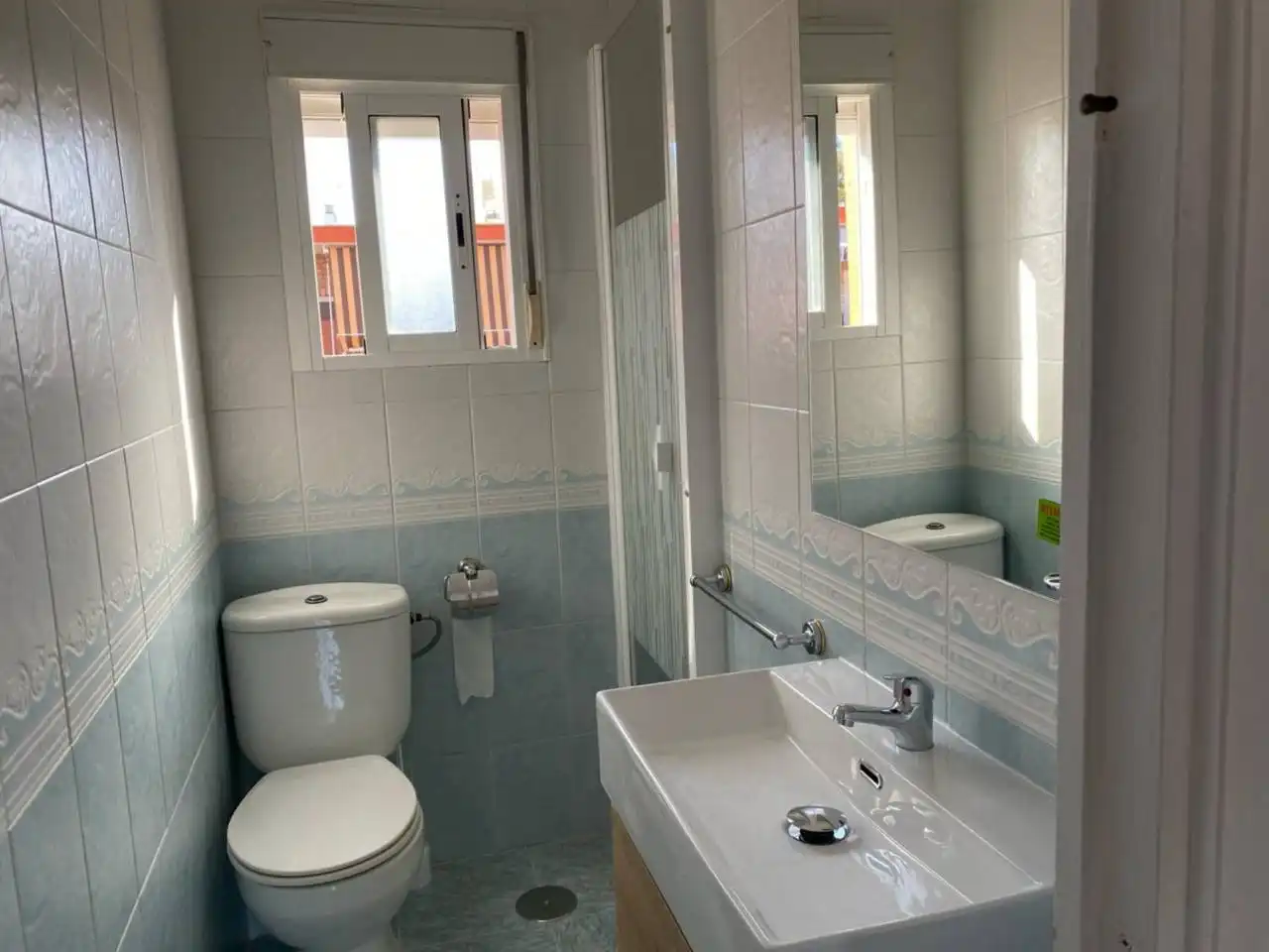 Bathroom of Flat for rent in Jerez de la Frontera  with Terrace, Furnished and Balcony