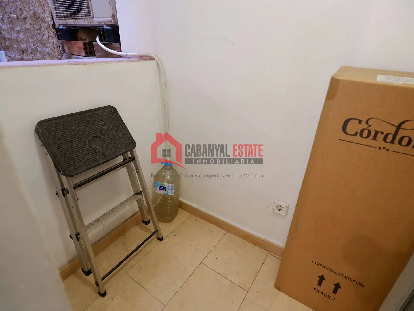 Estudio de alquiler en Valencia con Aire acondicionado, Amueblado y Balcón