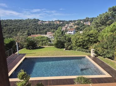 Xalet amb piscina en venda a Lloret Verd - Els Pinars