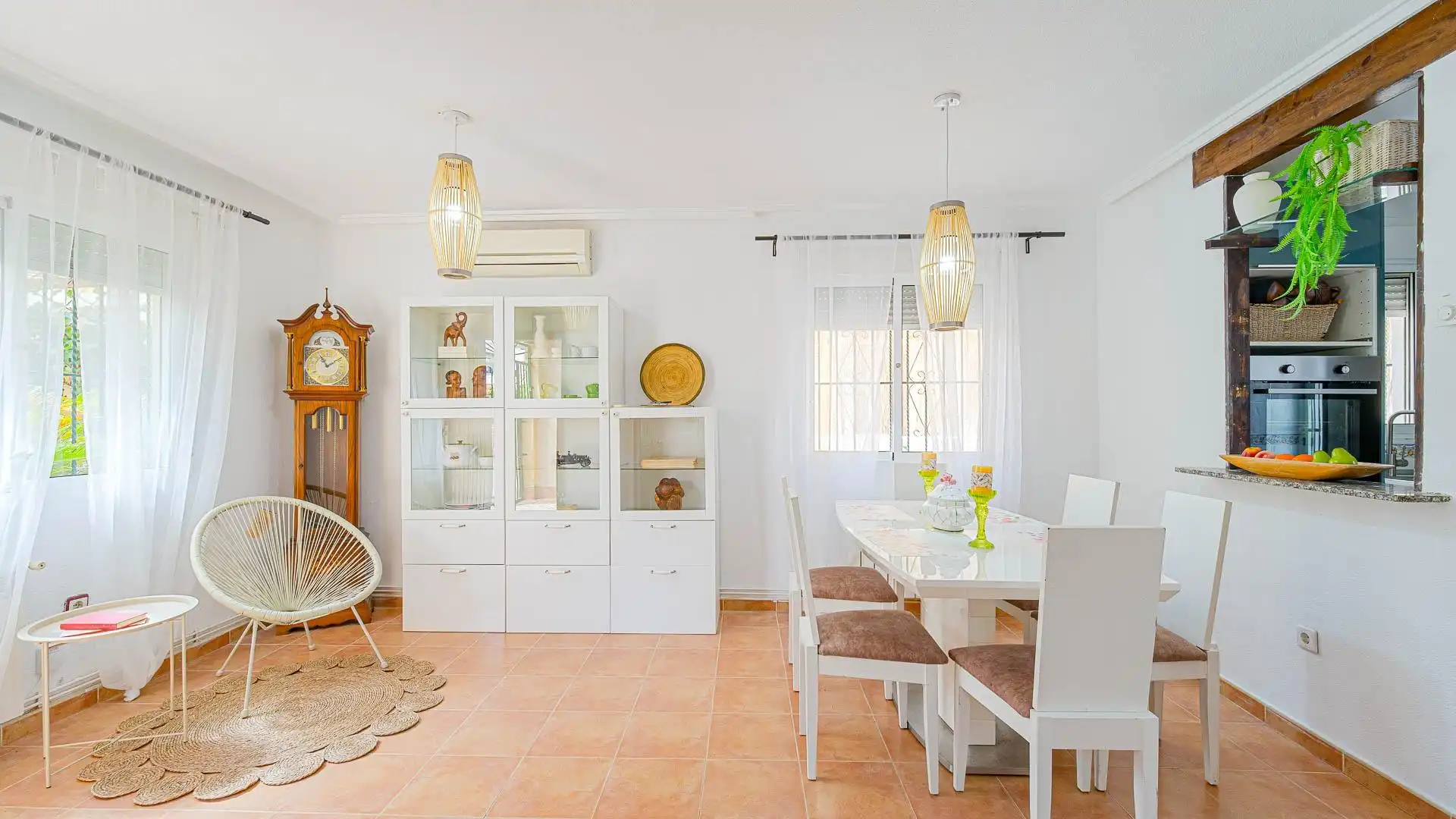 Comedor de Casa adosada en venta en Orihuela con Aire acondicionado, Calefacción y Jardín privado