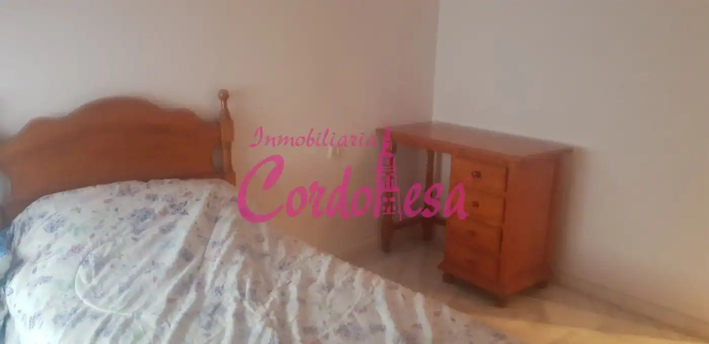 Habitación de Piso de alquiler en Córdoba con Aire acondicionado, Calefacción y Amueblado