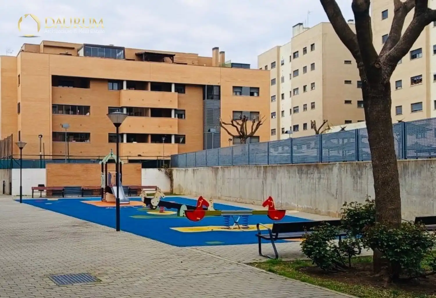 Parking de Ático en venta en Mairena del Aljarafe con Aire acondicionado, Terraza y Piscina
