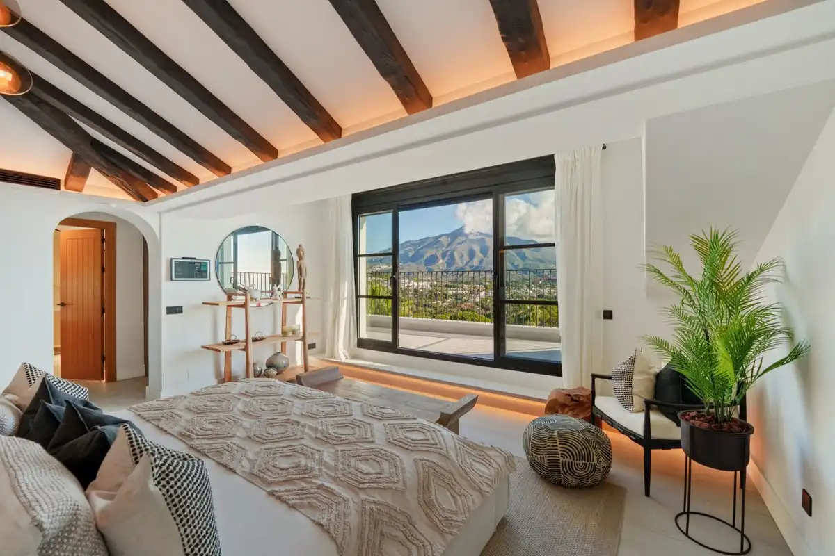 Villa mit Pool zum Verkauf in Nueva Andalucía, imagen 18