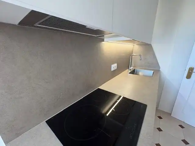 Cocina de Apartamento de alquiler en Benicasim / Benicàssim con Calefacción, Jardín privado y Terraza