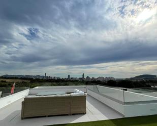 Terrassa de Casa o xalet de lloguer en Finestrat amb Aire condicionat, Terrassa i Piscina