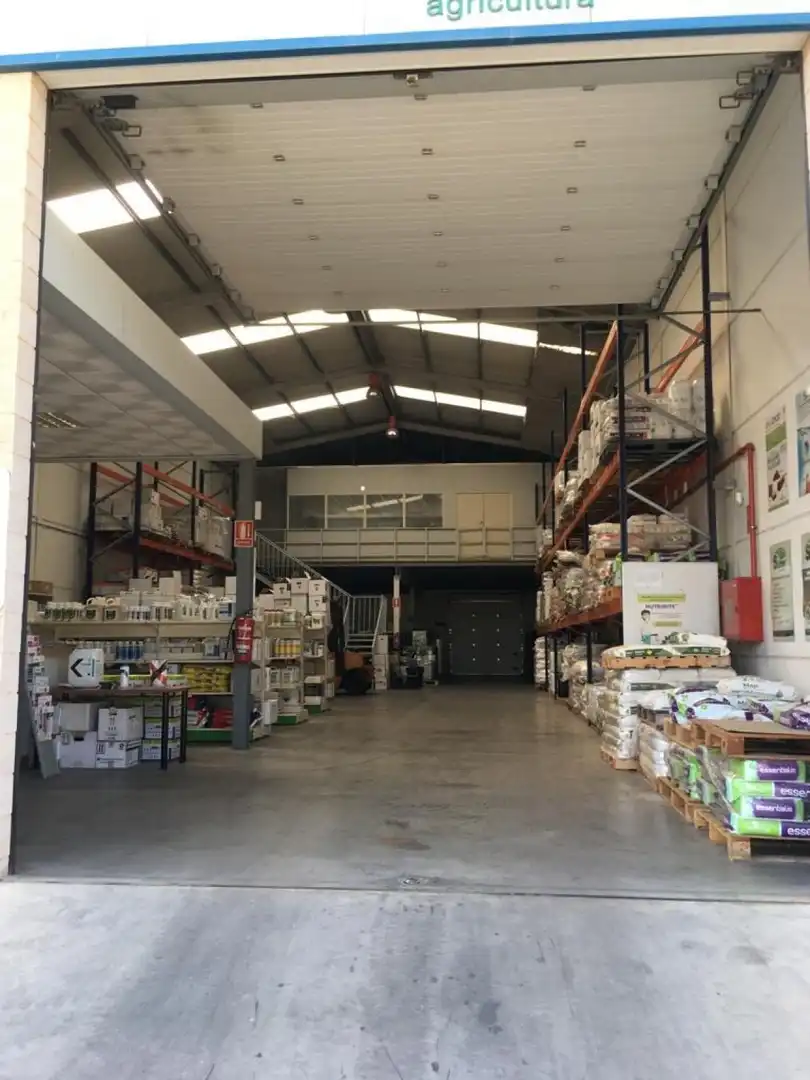 Nau industrial en venda en El Ejido