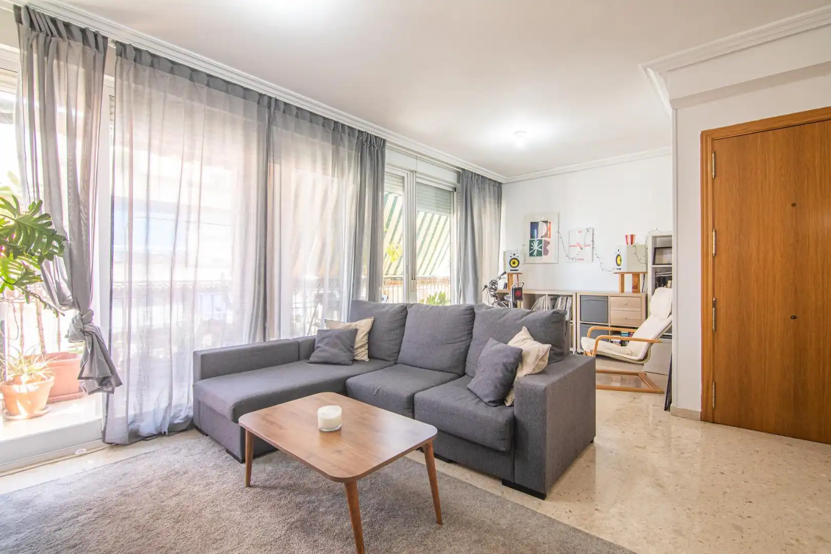 Sala d'estar de Àtic en venda en Alicante / Alacant amb Aire condicionat i Terrassa