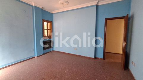Foto 2 de Piso en venta en San Bartolomé - Millán de Priego, Jaén Capital