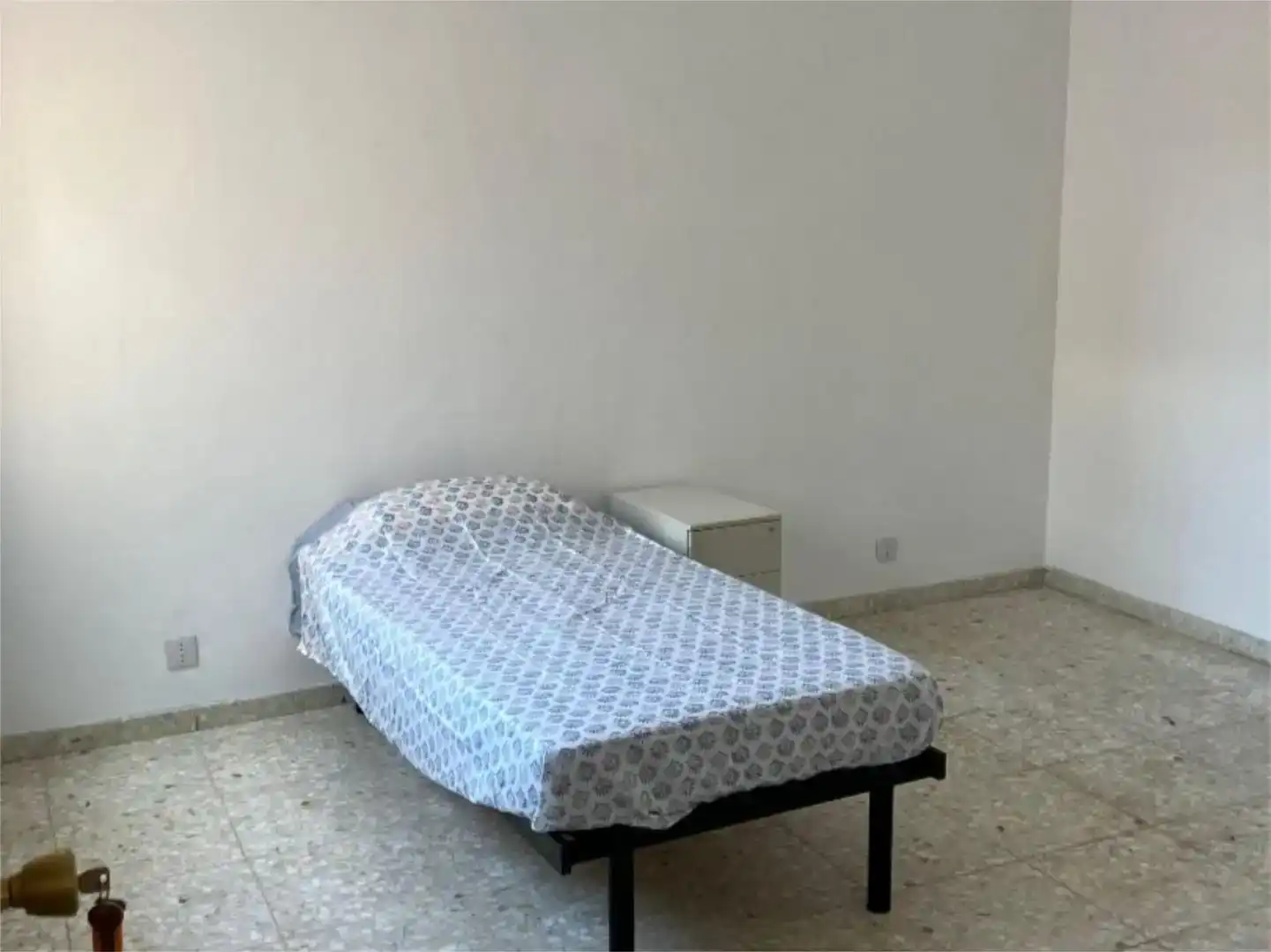 Bedroom of Flat for sale in Galilea  with Furnished and Balcony