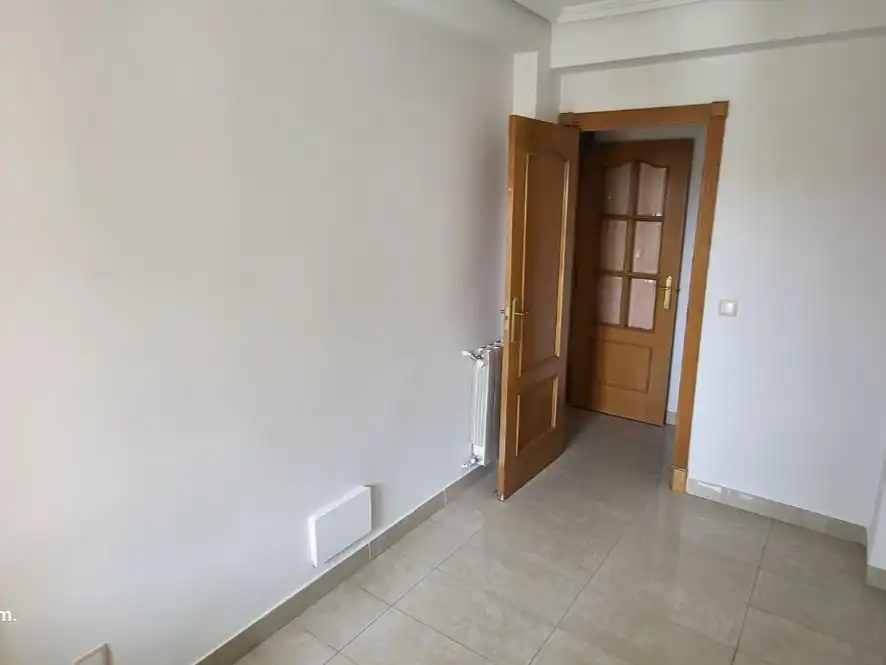 Habitación de Piso en venta en Alcorcón con Aire acondicionado y Terraza