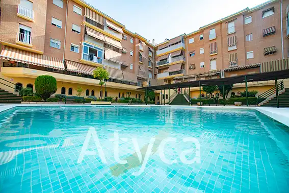 Planta baja de alquiler en Calle del Deporte, 2, Poniente-Norte - Miralbaida - Parque Azahara