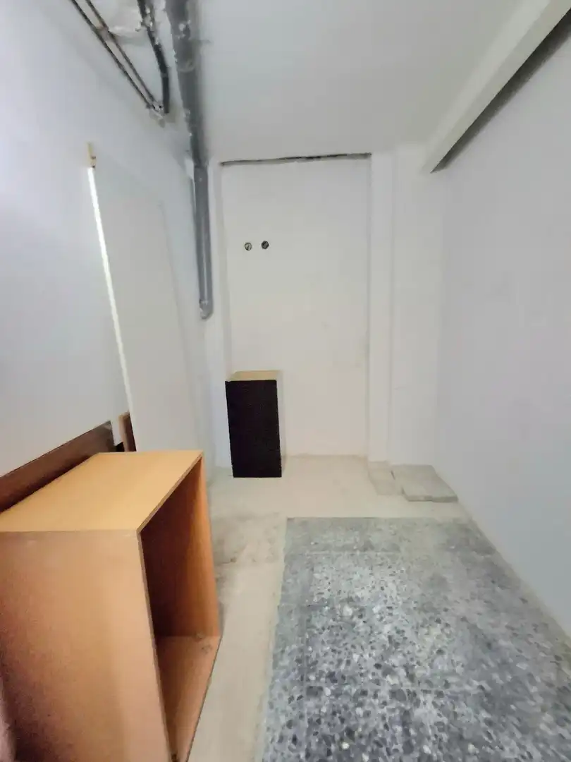 Local en venta en Carrer de Marcelino Menéndez Pelayo, 6, Centre