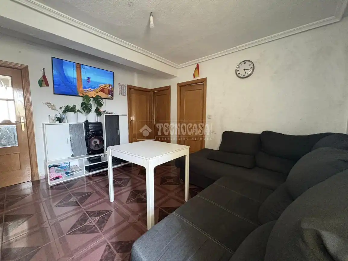 Living room of Flat for sale in  Madrid Capital  with Heating, Terrace and Balcony