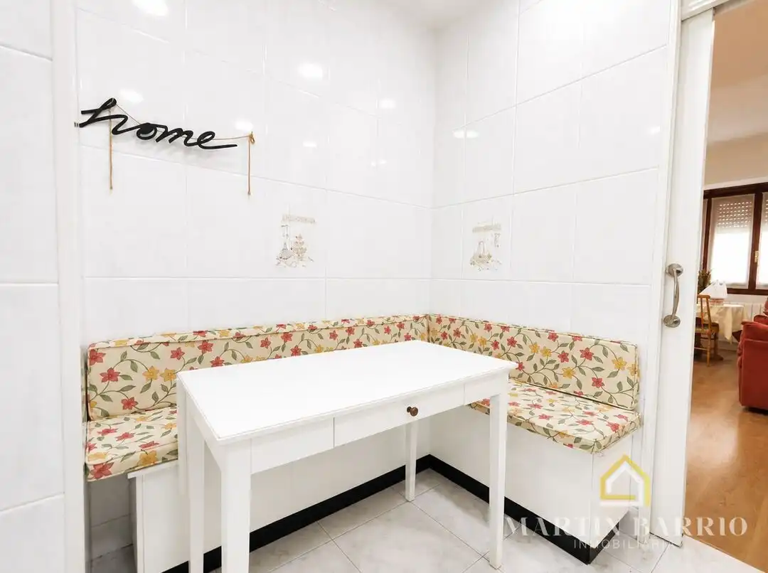 Flat with terrace for sale in Miguel de Cervantes Kalea, imagen 28