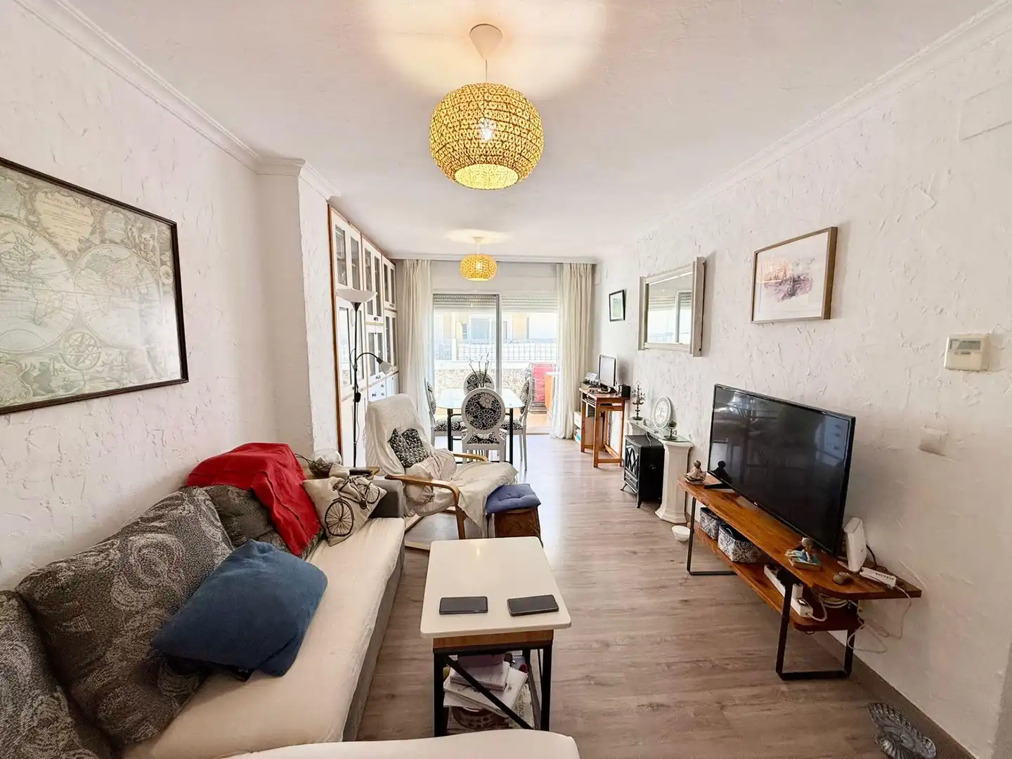 Living room of Flat for sale in Roquetas de Mar  with Air Conditioner, Terrace and Furnished