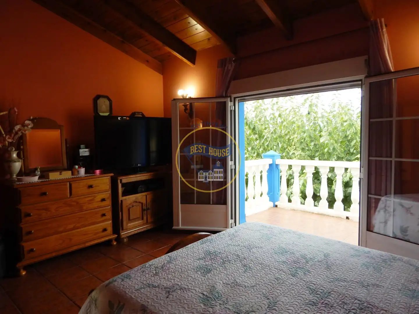 Dormitori de Casa o xalet en venda en Ontinyent amb Calefacció, Jardí privat i Terrassa