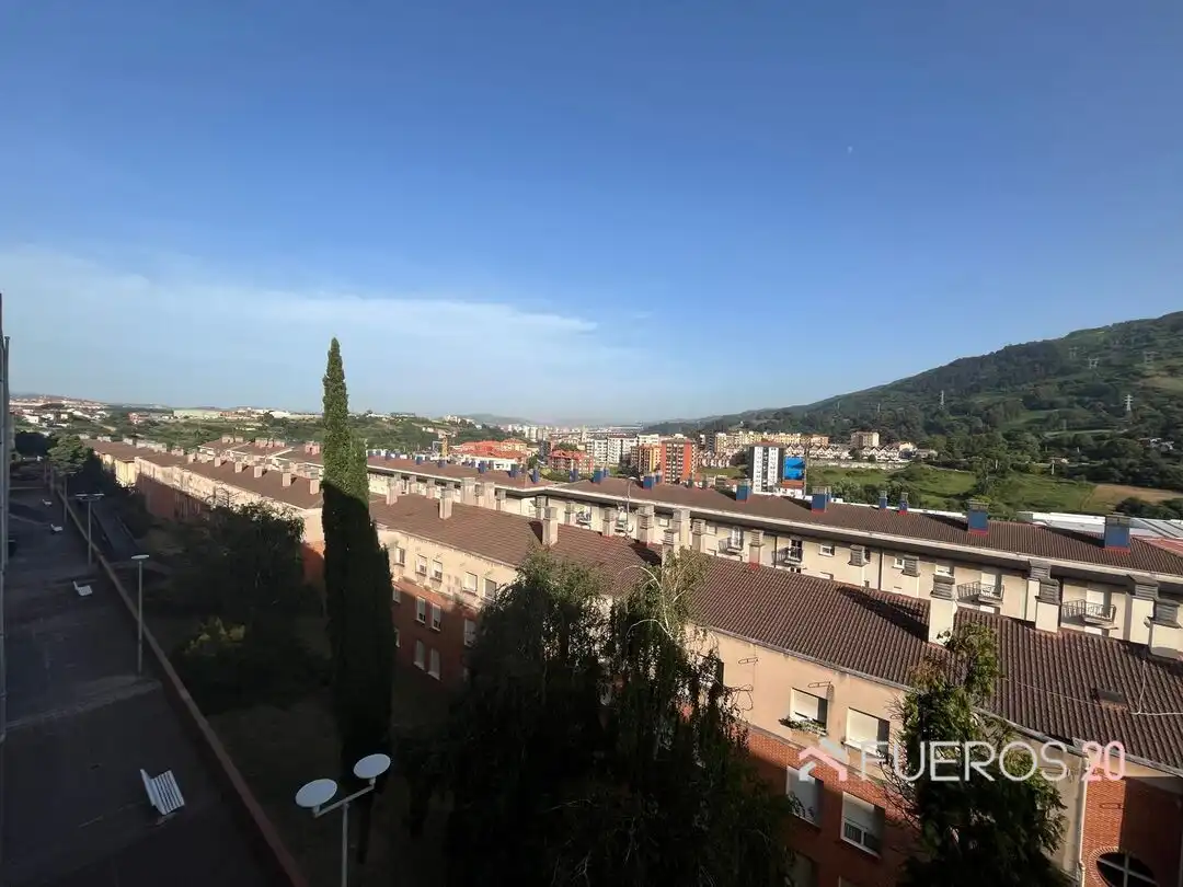 Flat for sale in Ortuella