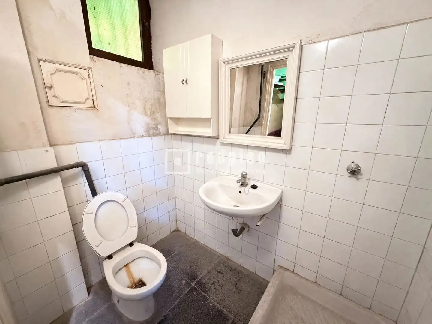 Bathroom of Commercial properties for sale in Madrid