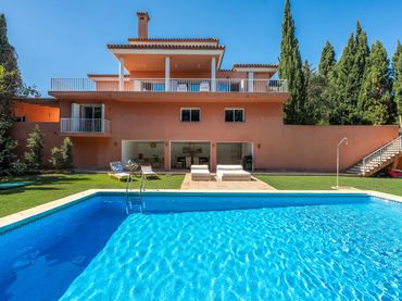 Casa con balcone in vendita a BELLOTA (SG) 303
