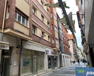 Exterior view of Flat to rent in Valladolid Capital  with Heating, Parquet flooring and Oven