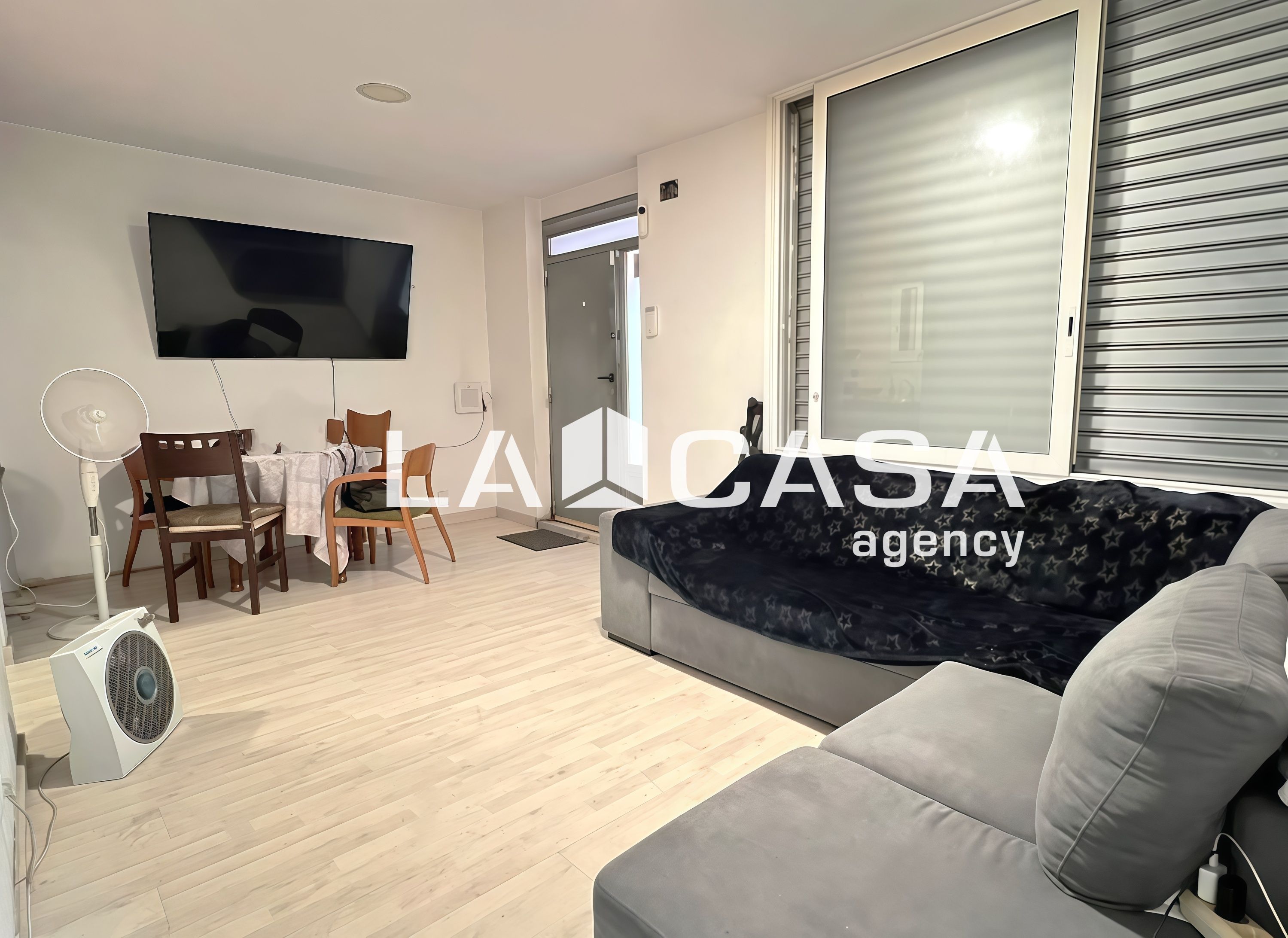 Premises for sale in  Barcelona Capital