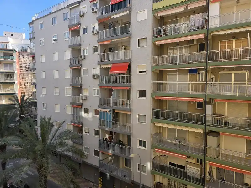 Vista exterior de Apartament en venda en Cullera amb Moblat, Forn i Rentadora
