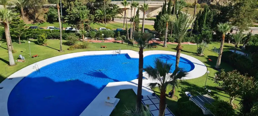 Swimming pool of Flat for rent in Fuengirola  with Air Conditioner, Heating and Private garden