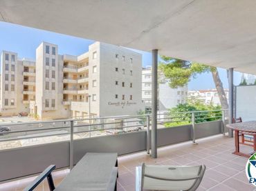 Appartamento con piscina in vendita a Carrer de Joanot Martorell 6