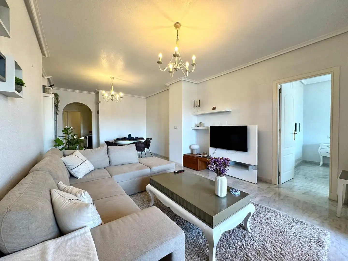 Apartamento con ascensor en venta en Orihuela Costa, imagen 2
