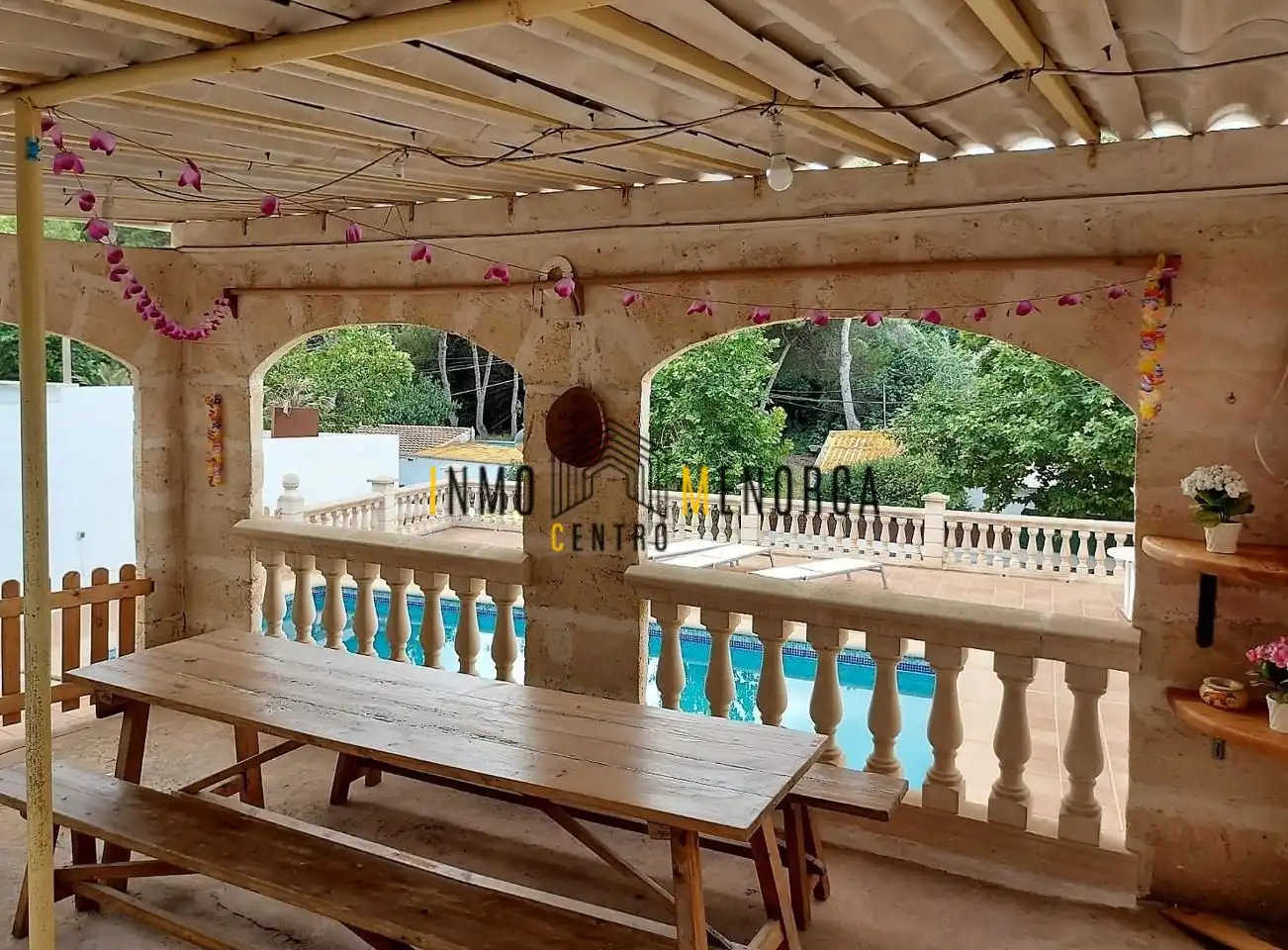 House with pool for sale in Cala Blanca